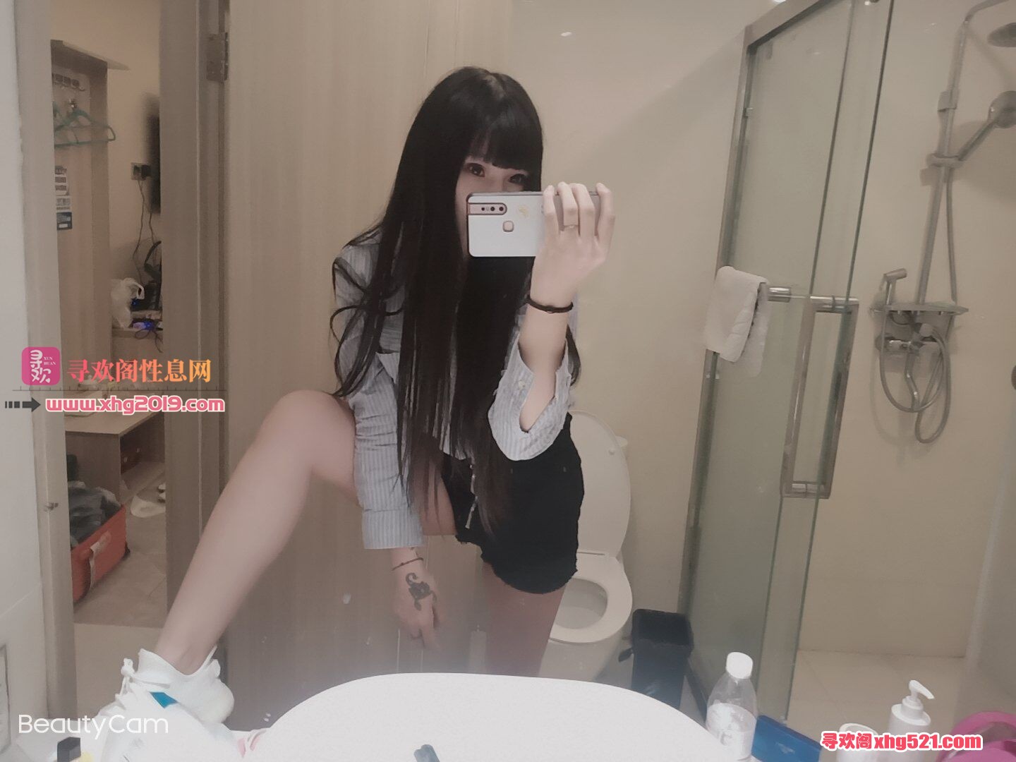 182717z05xovay9j0cxv77.jpg