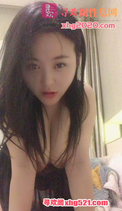 055003shee8eg8fy88fb7e.png
