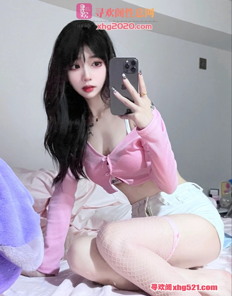 225112mv21ysybdbvb67ur.jpg
