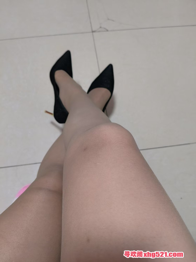 154227ng4x2d8pvarca82z.jpg