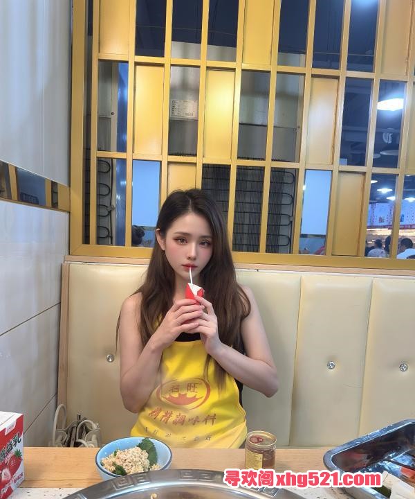 1eb8fc86-85e5-419c-a4f2-7ba1bae74772.jpg