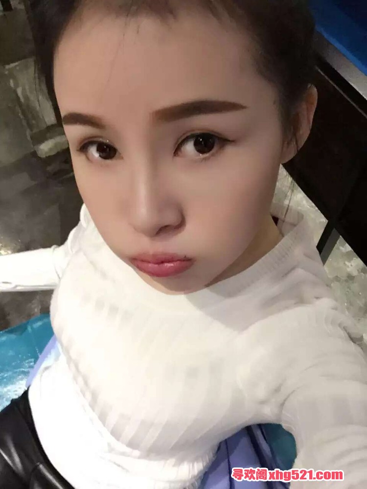 001301co2f44xbemmy2ey9.jpg