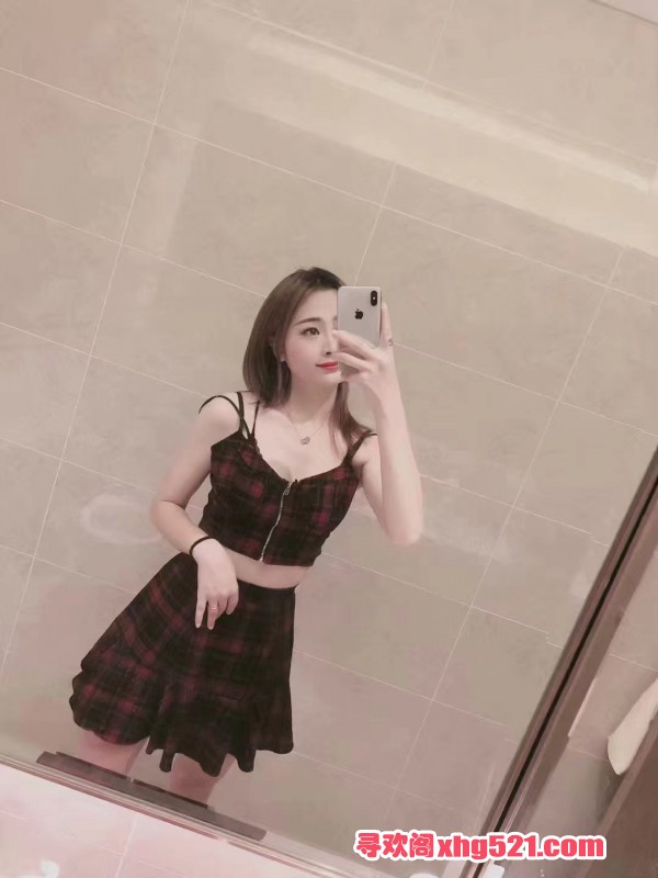 183615ziq7zs5666qiz1li.jpg