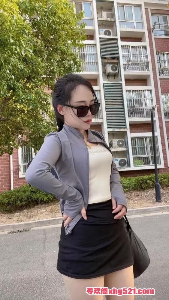 211323yiyu53h2ii55pz7f.jpg