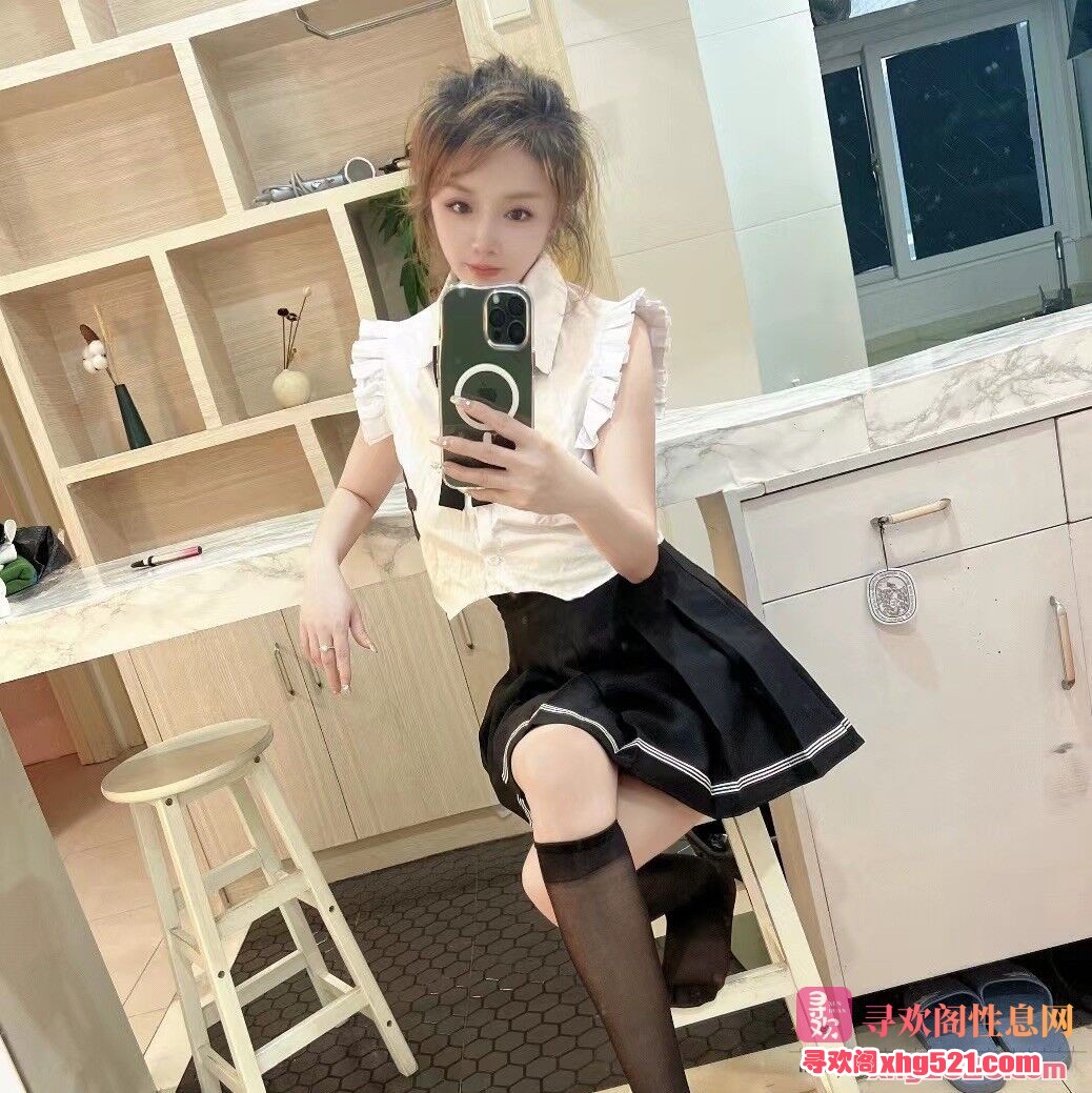 133452i11u10lj1xugltut.jpg