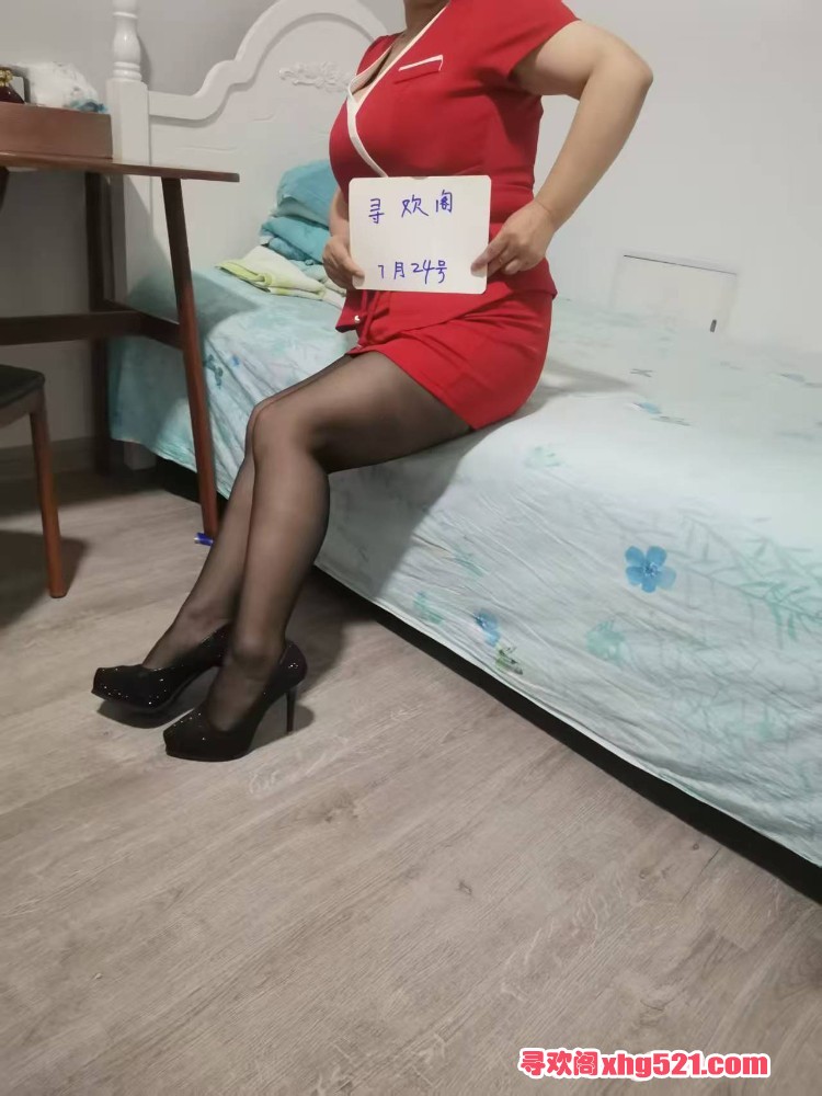 080023g7c4k97k8365t679.jpg