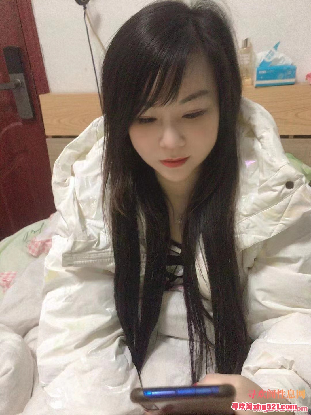 185916p7a8m9rw8z04c9w0.jpg
