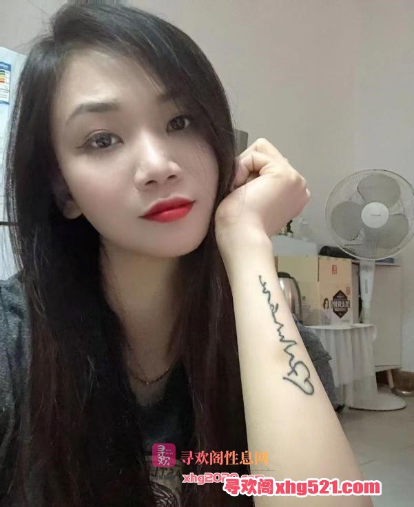e1b12231-4884-48d4-bb3a-9498ef656a83.jpg