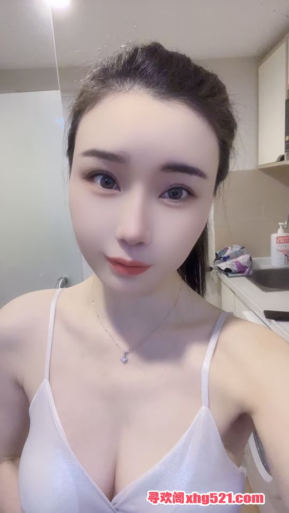 154504jmoq7rky7cq87m7b.jpeg