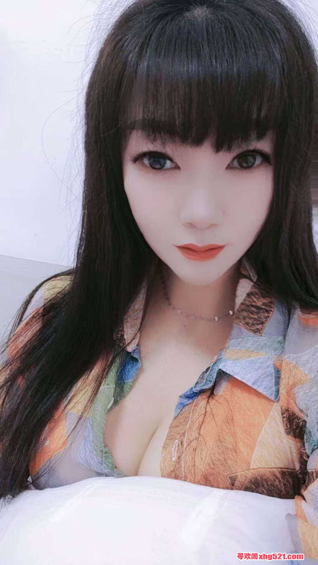 221925x0c37x7e2e3gk1m0.jpg