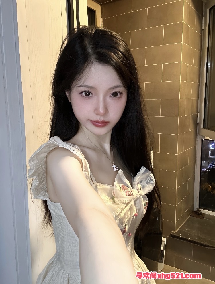 180034lyxxqtjbfsjbgf8i.jpg