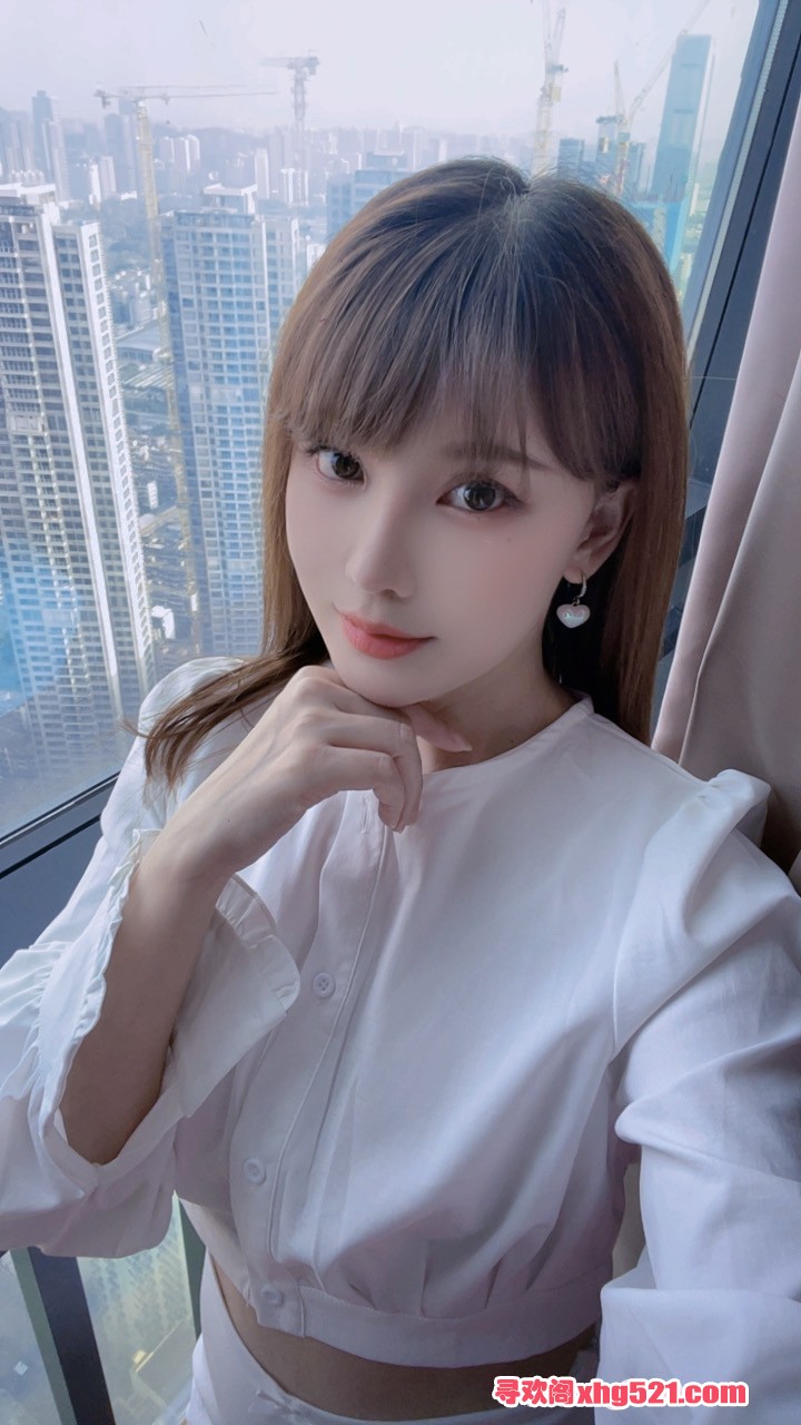 222812g9v5rc95lv90q795.jpg