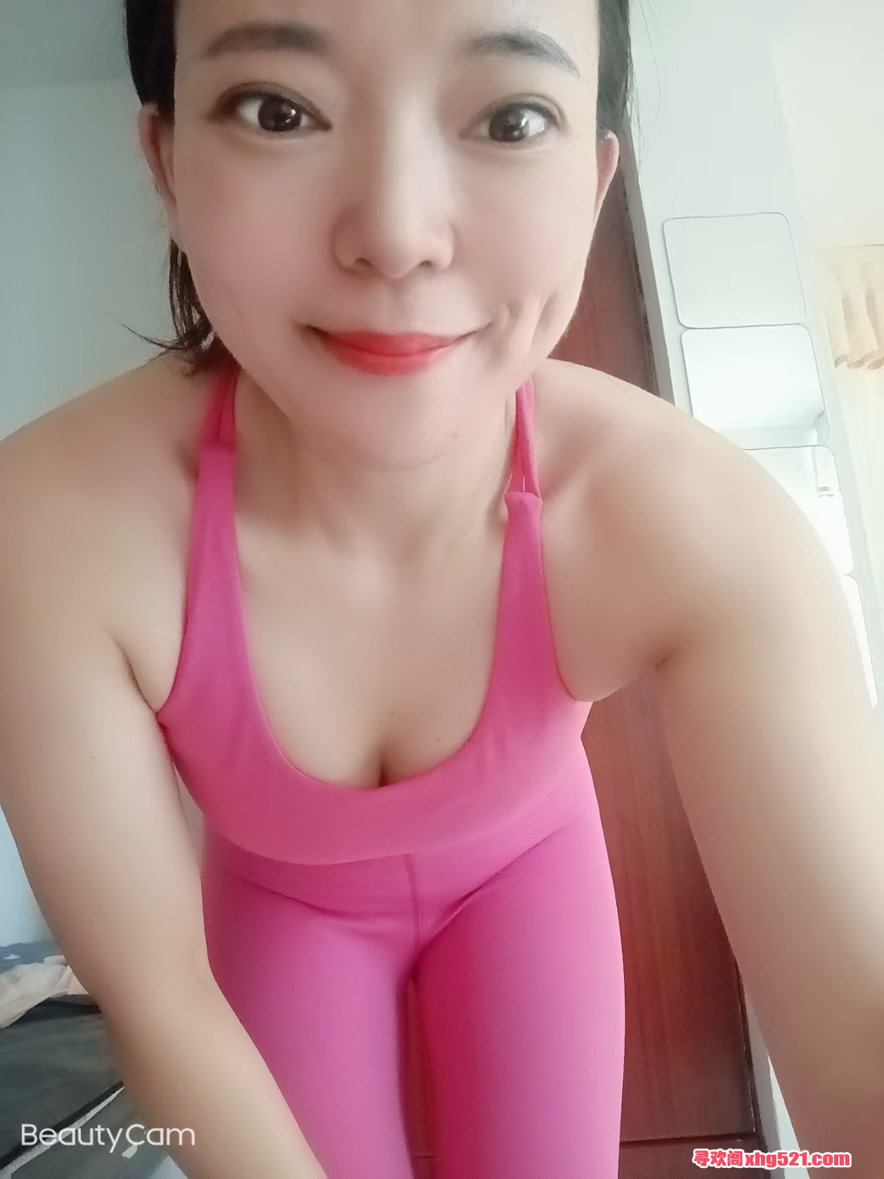 213649h4kvvq4s6ttps3y0.jpg