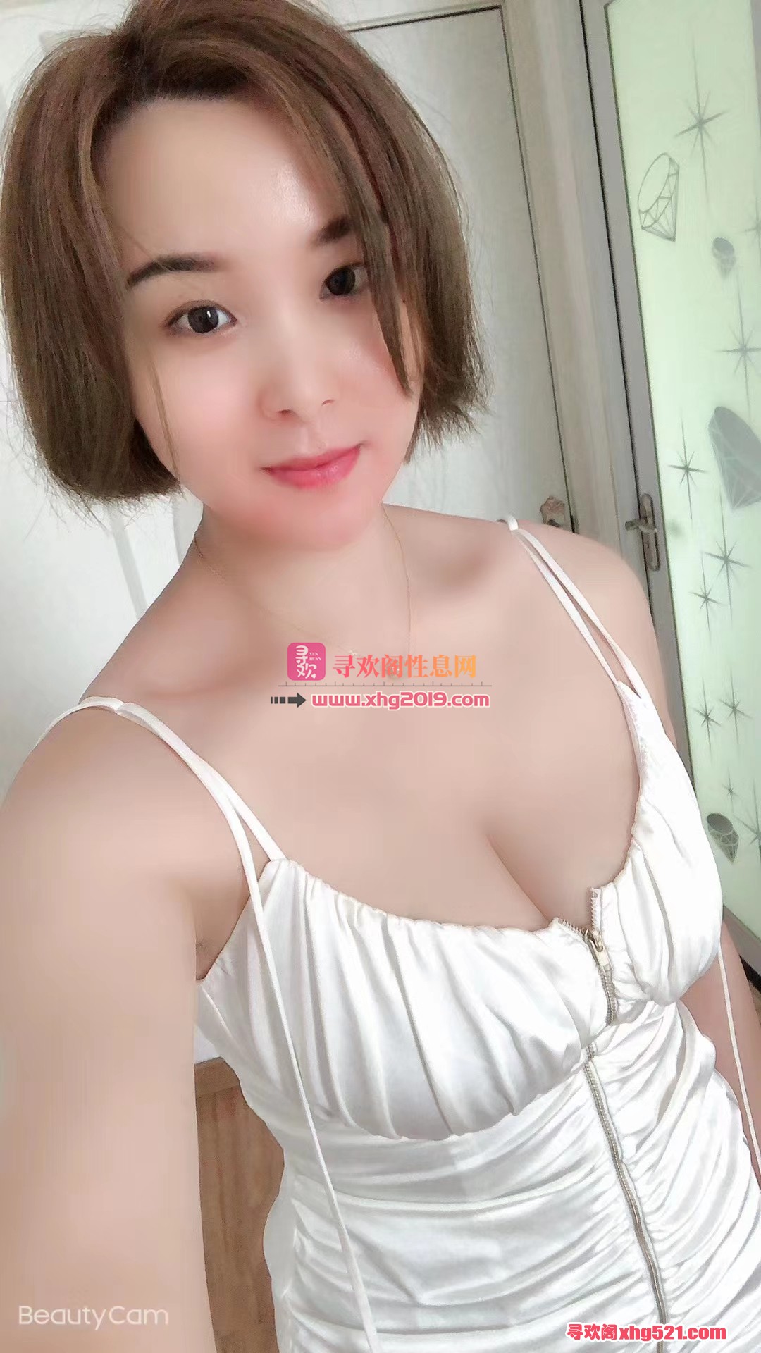 173216hoxo82eav00qihl3.jpg