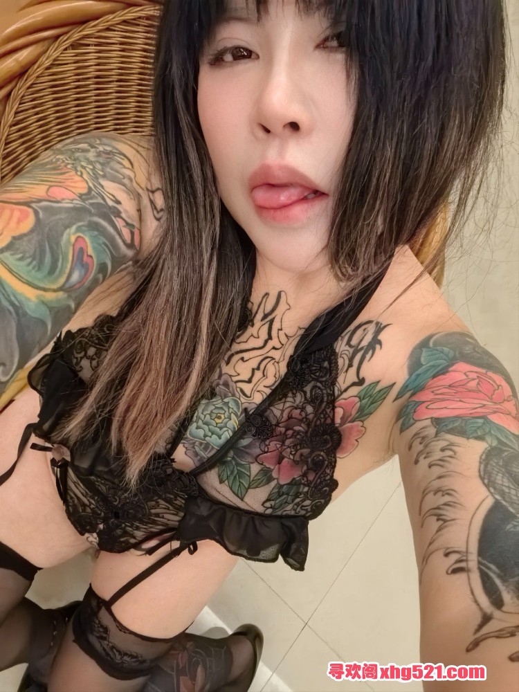 143649a3f8r8h7foo3t338.jpg