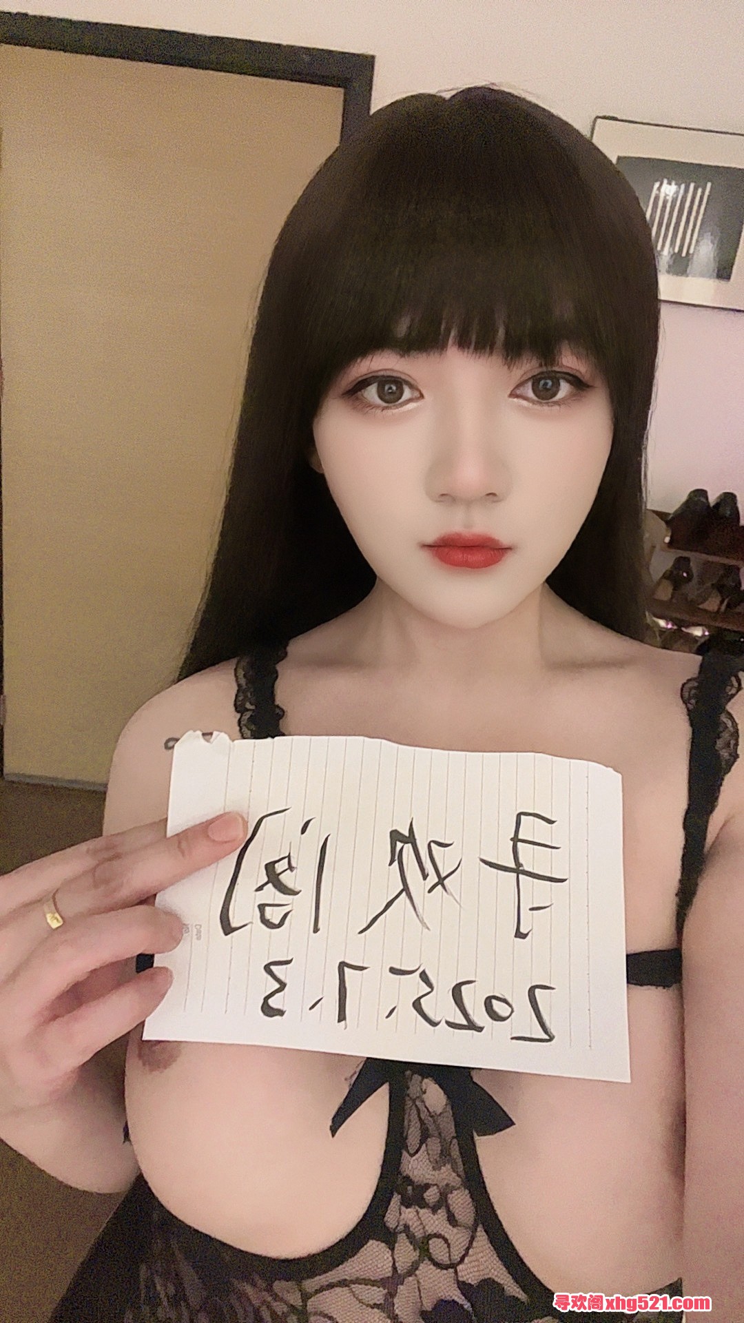 232701dftby6vow8z0voki.jpg