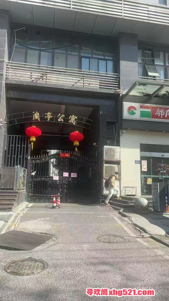 052047bu3sz96q8z16vmv5.jpg