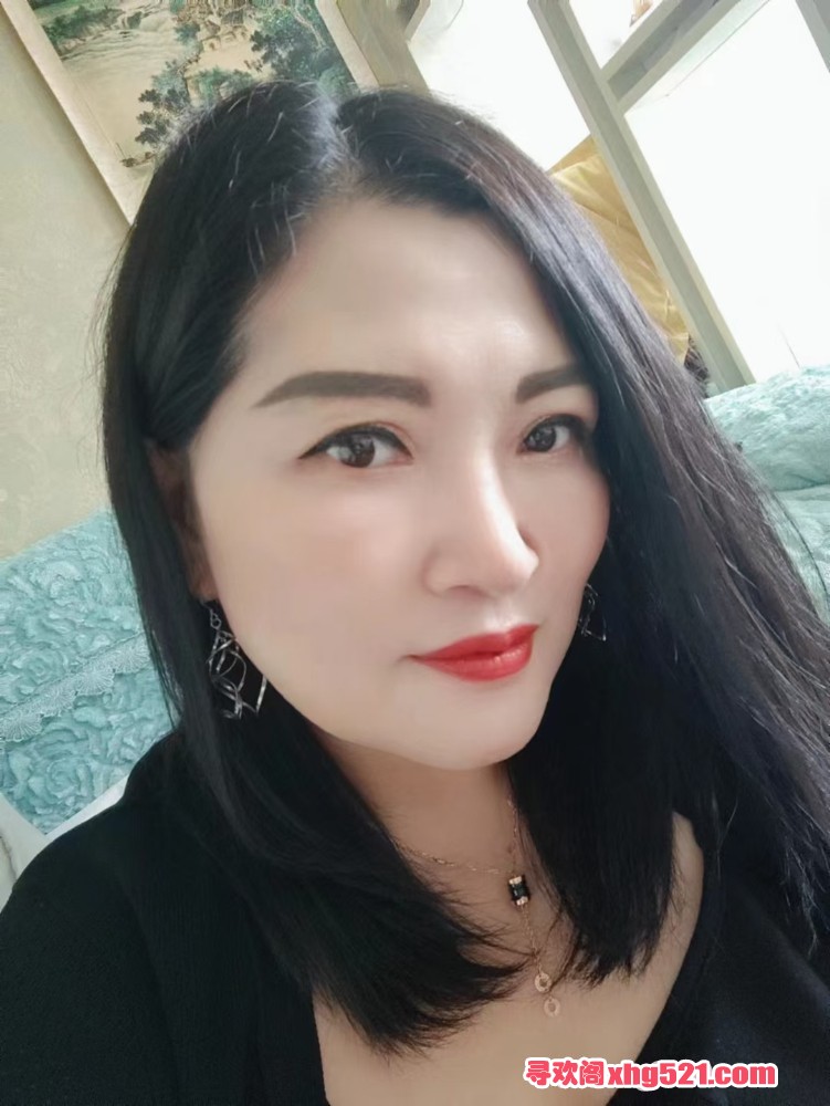 215333yq69x192zhv2n38k.jpg