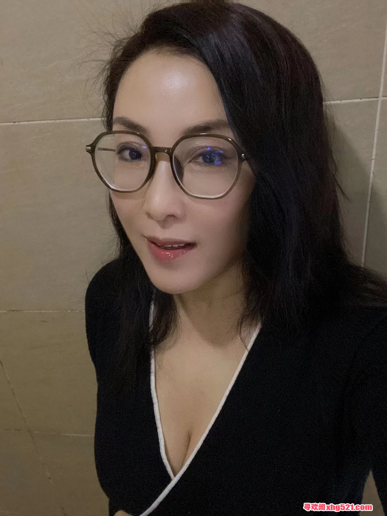 233537u371108yhshkghm1.jpg
