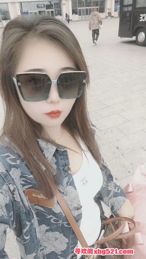 180442p2zh8op5s5pewoe8.jpg