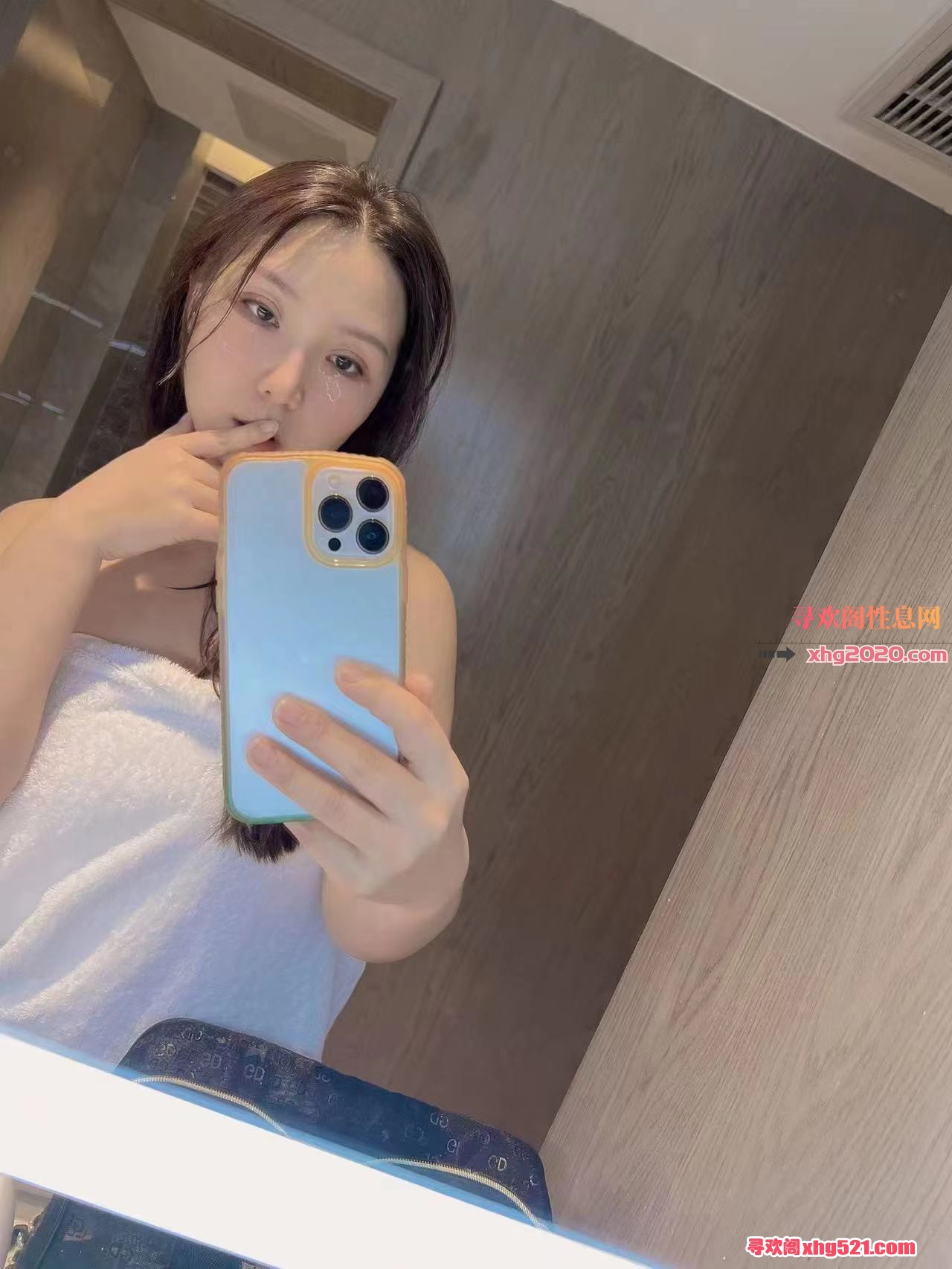 182232g856be6zjv3l5rj8.jpg