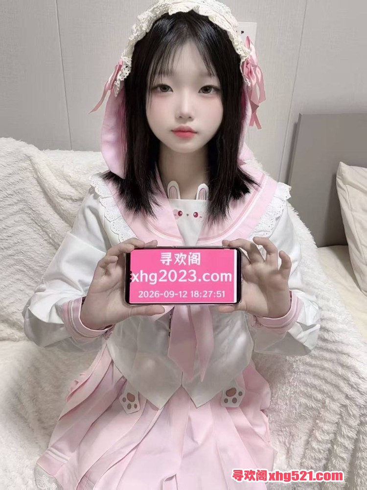 212424q0vh8jfgx8fem79f.jpg