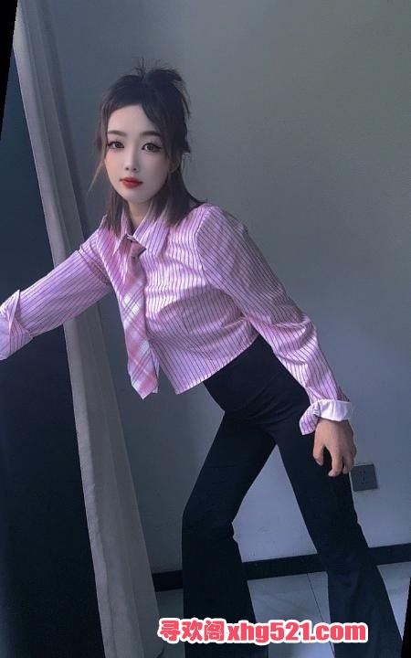 2e00bab7-2c95-4835-a6dc-93dbf06e450b.jpg